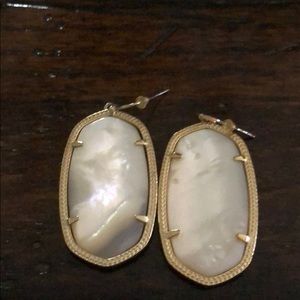 Kendra Scott Danielle Earrings